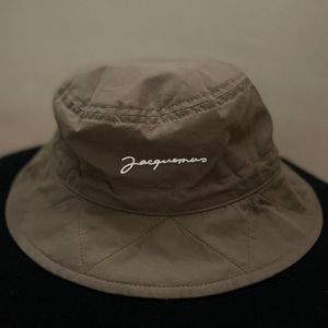 Jacquemus Khaki Green Le bob Picchu bucket hat - size 56